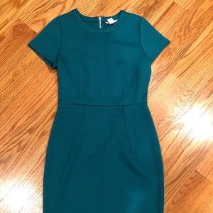 H&M green textured dress